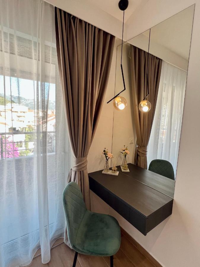 Apartments Sirena - Modern Stay With Free Parking Budva Luaran gambar
