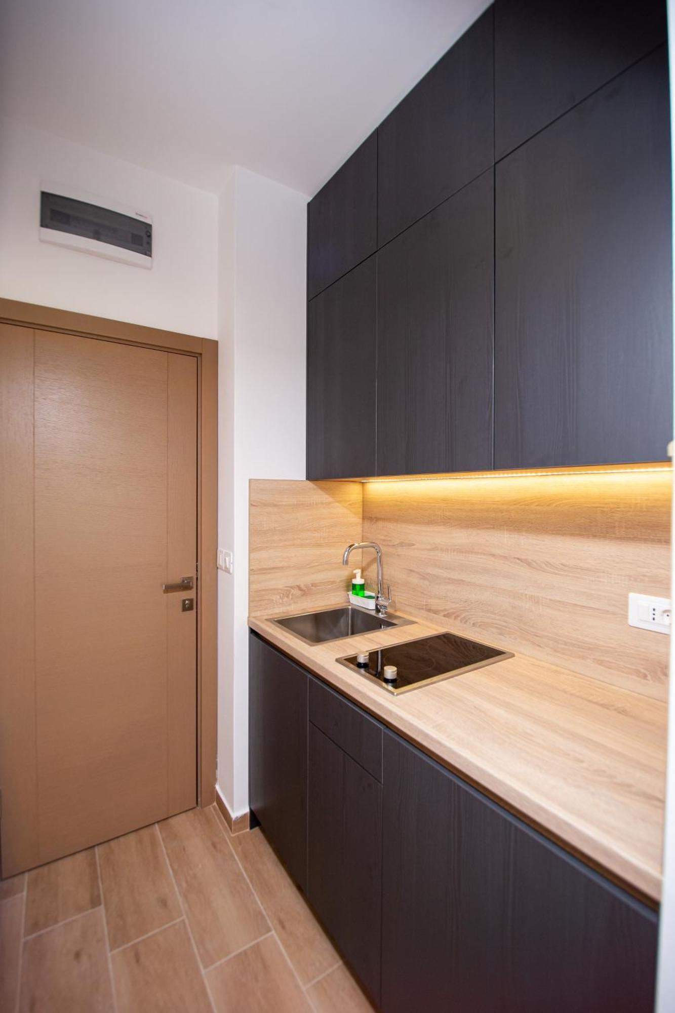 Apartments Sirena - Modern Stay With Free Parking Budva Luaran gambar