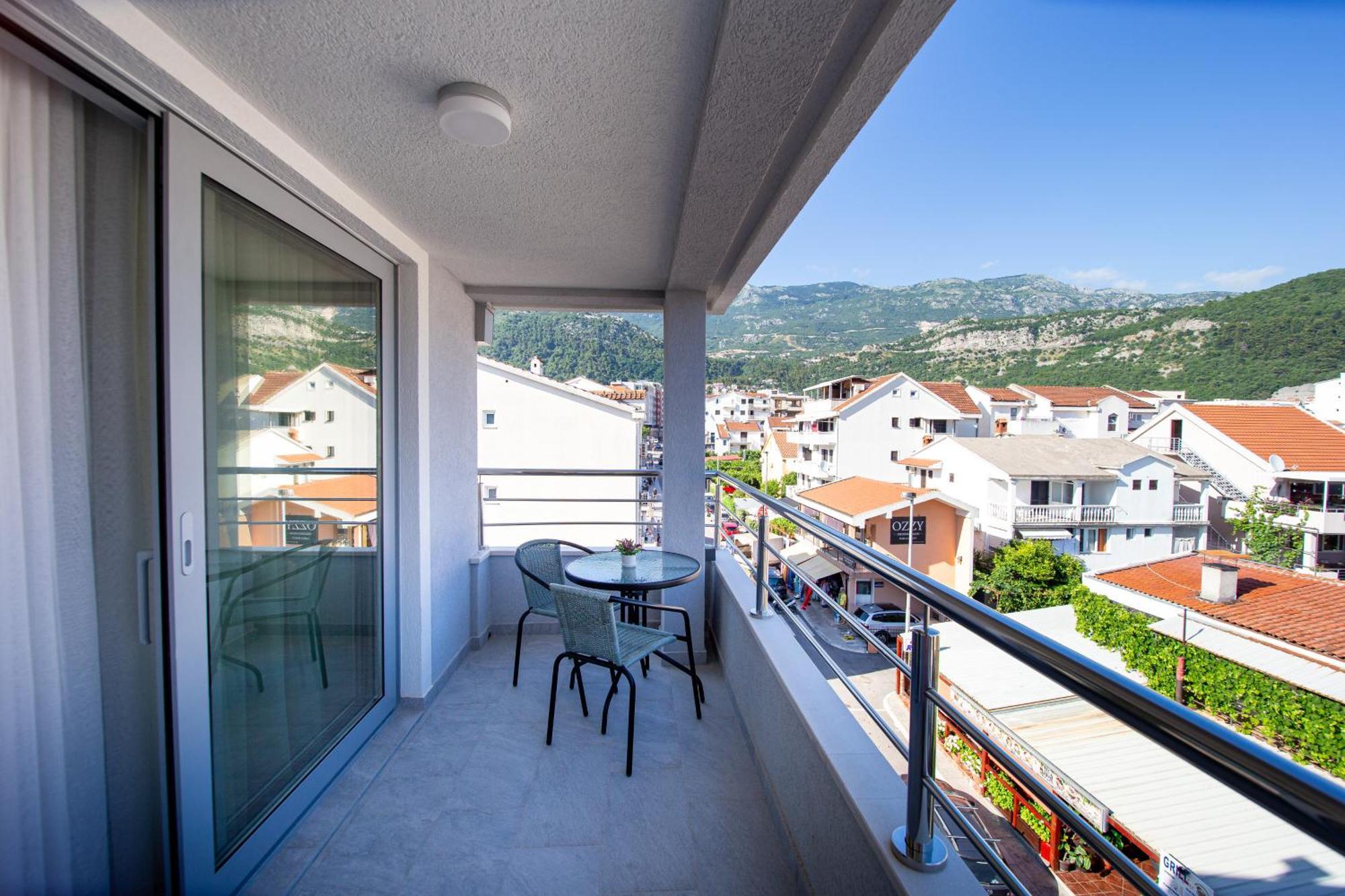 Apartments Sirena - Modern Stay With Free Parking Budva Luaran gambar