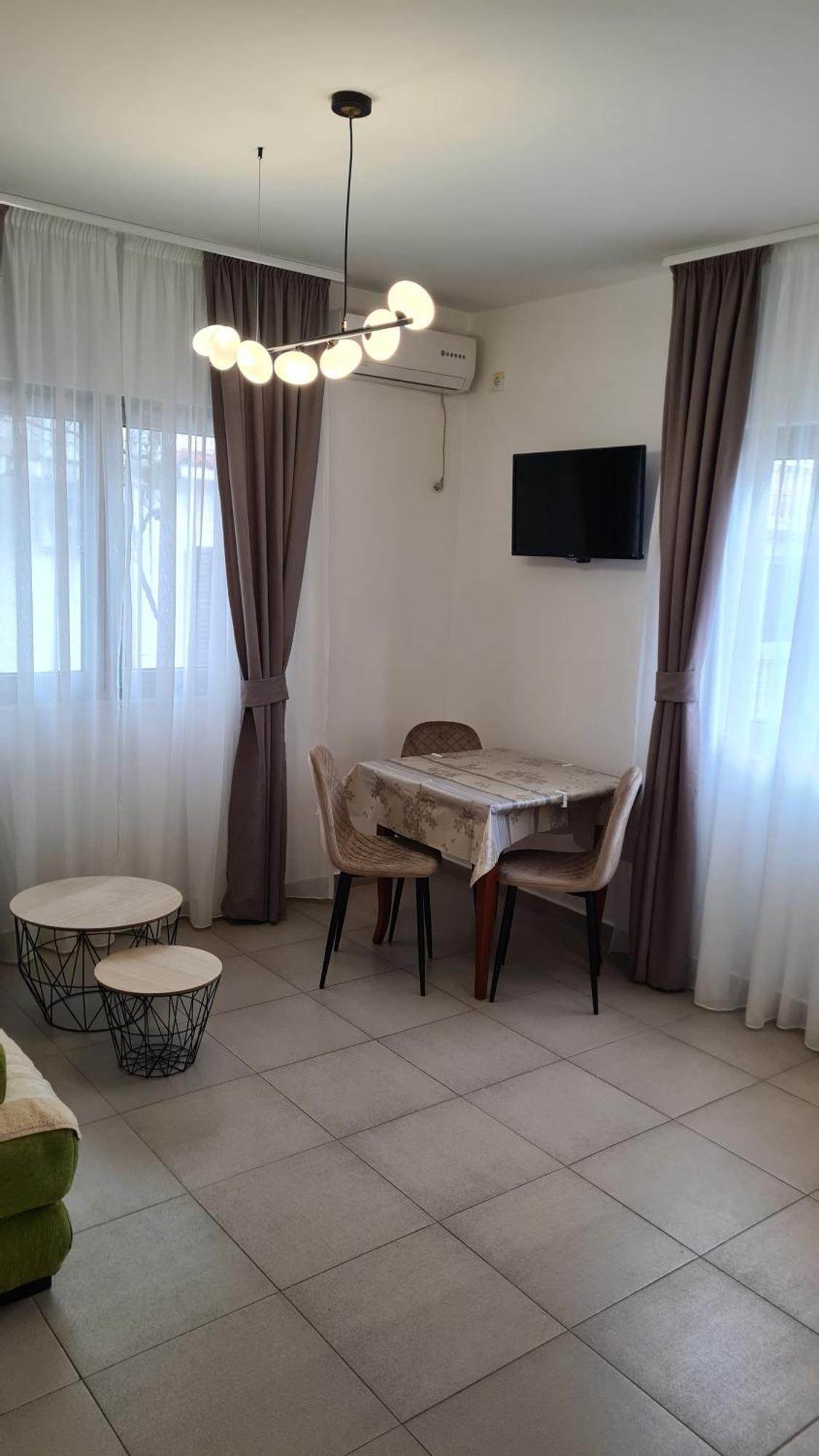 Apartments Sirena - Modern Stay With Free Parking Budva Bilik gambar